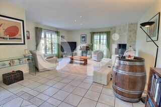  Villa � vendre 6 pi�ces 201 m�