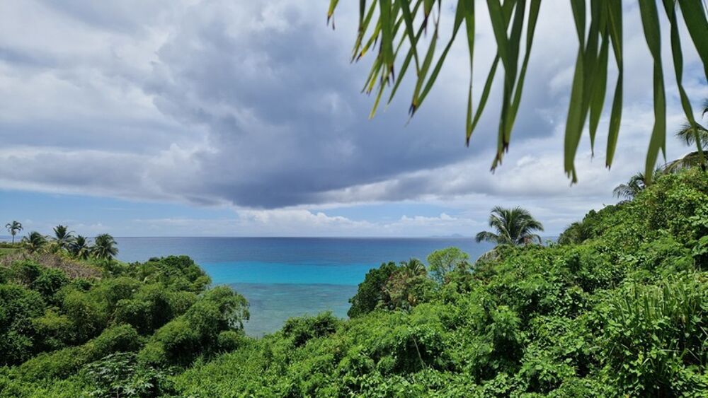 Vente Villa VUE MER PREMIERE LIGNE VILLA DE HAUT STANDING Le gosier
