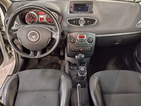 Clio III 1.6 110 EXCEPTION TOMTOM BA 5P 2010 occasion 06640 Saint-Jeannet
