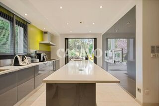  Propriété/château à vendre 6 pièces 272 m²