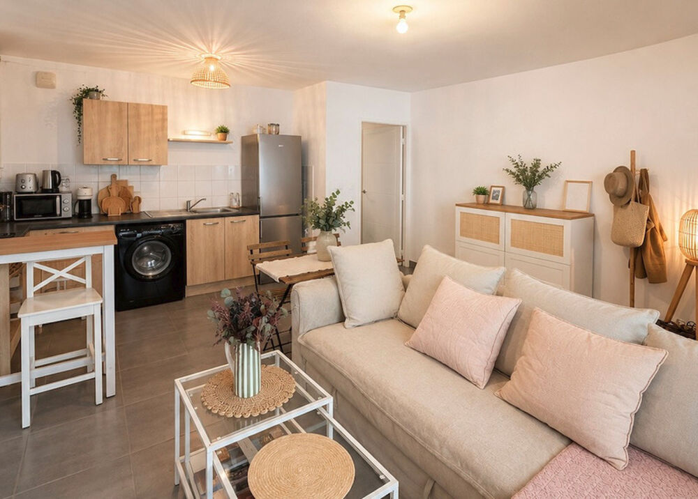 APPARTEMENT / MAISON Duplex Terrasse rez-de-jardin Parking sous-sol