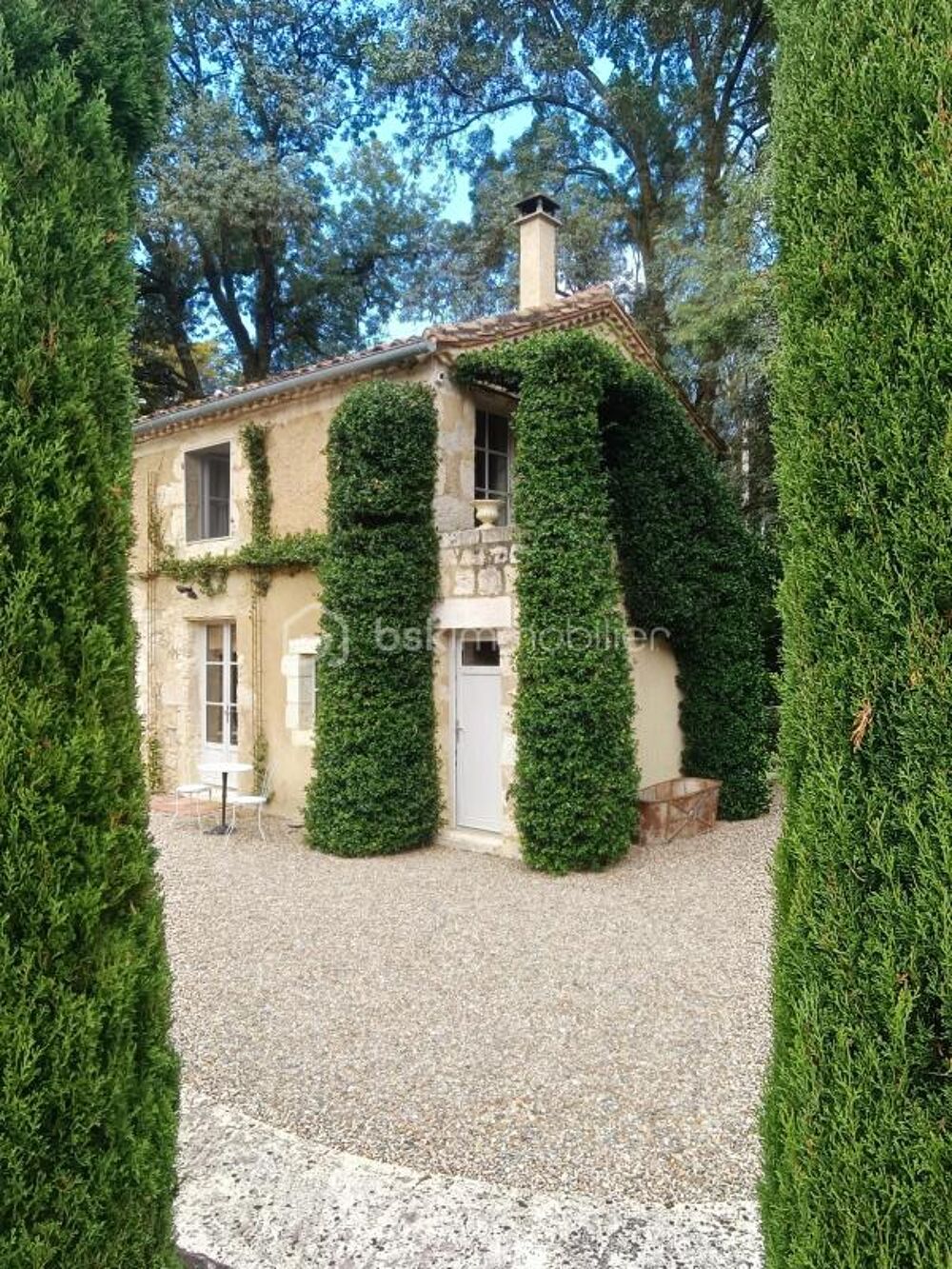 Le refuge lectourois  Deux maisons de charme dans un écrin de nature