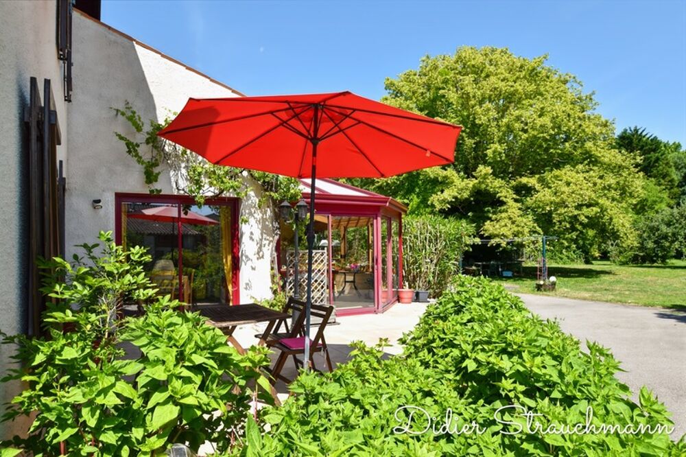 Vente Maison Maison à vendre 7 pièces AIGREFEUILLE D'AUNIS (17) Aigrefeuille d aunis