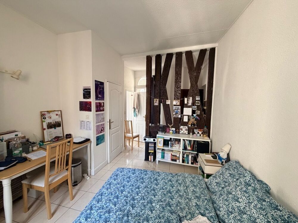 DIJON CENTRE PLACE SAINT MICHEL STUDIO DE 21.65 M2 DANS UN SUPERBE HOTEL PARTICULIER