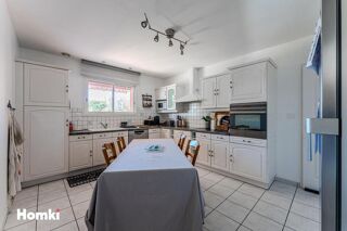  Propri�t�/ch�teau � vendre 5 pi�ces 138 m�