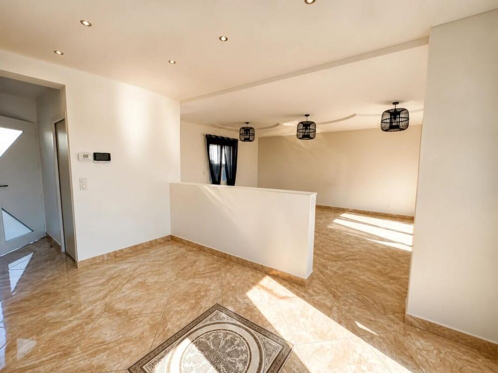 Vente Maison Maison de 5 pièces de 137 m² à Mantes-la-Jolie Mantes la jolie