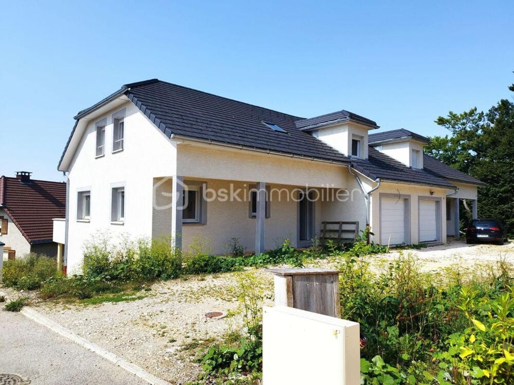 Maison neuve à terminer  135 m² habitables + 113 m² de sous-sol  Quartier recherché des Marais
