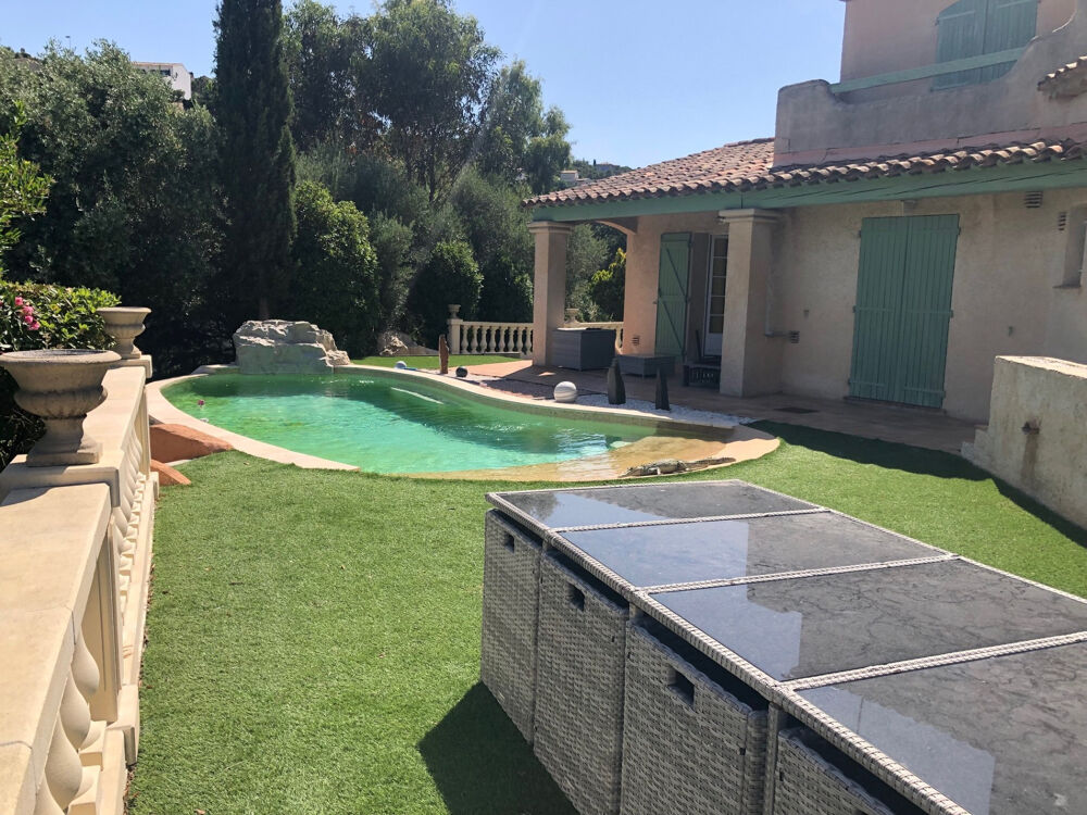 Vente Maison Maison à vendre 4 pièces LES ISSAMBRES (83) Les issambres