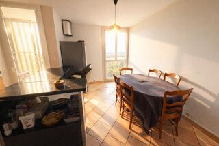  Appartement � vendre 3 pi�ces 75 m�