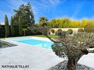  Maison � vendre 6 pi�ces 196 m�