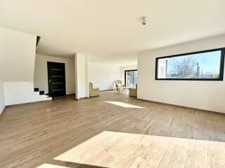  Maison � vendre 7 pi�ces 132 m�