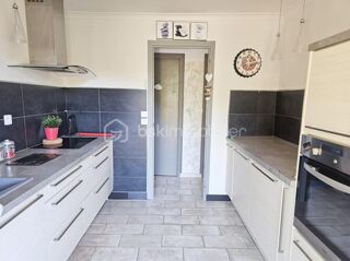  Maison � vendre 6 pi�ces 200 m�