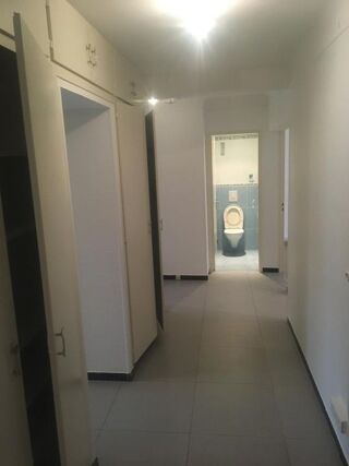  Appartement à louer 5 pièces 96 m²