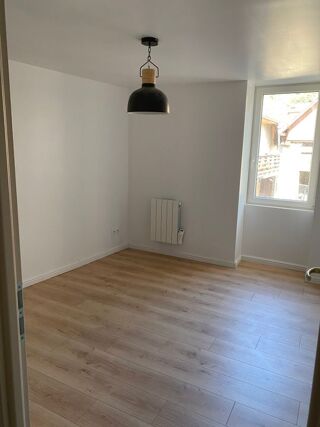  Maison à louer 4 pièces 110 m² Montchaboud