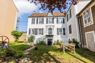  Propriété/château à vendre 6 pièces 131 m²