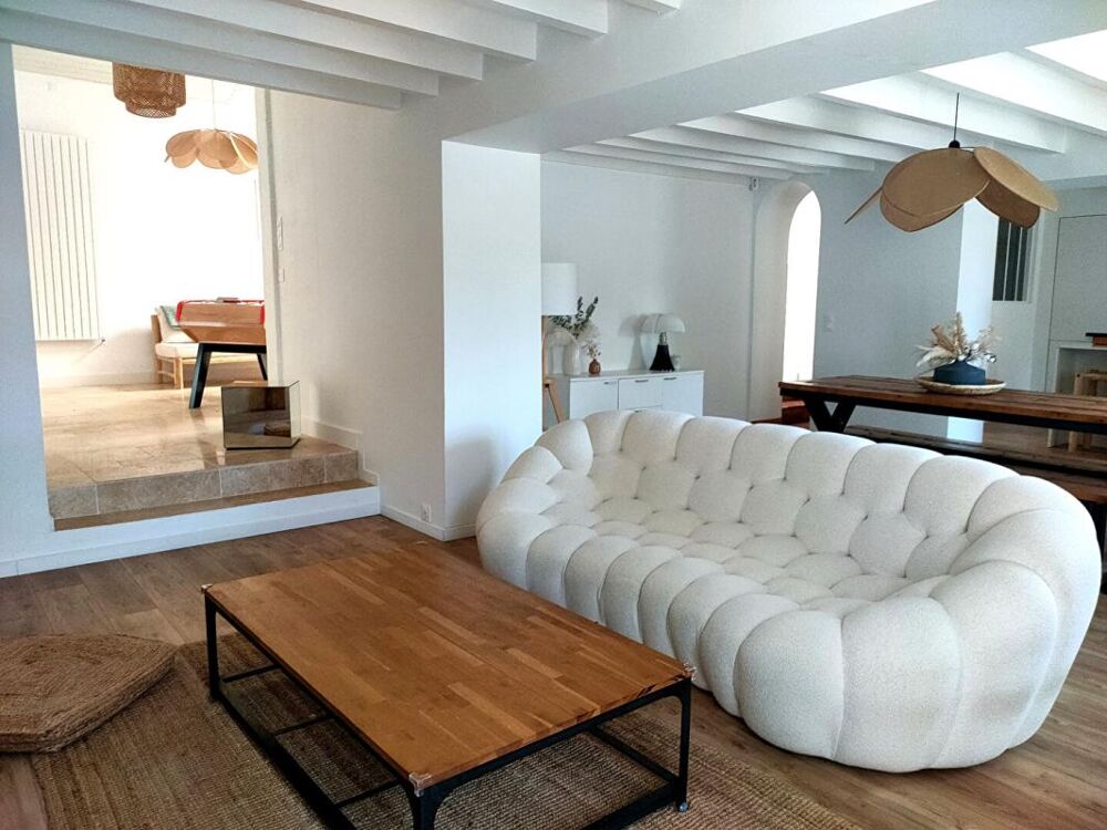 Vente Propriété/Château MAISON DE MAÎTRE EN PIERRE DU XVIIIe SIÈCLE - 350 M² - PISCINE INTÉRIEURE - PARC ARBORÉ DE 1874 M² Yvrac