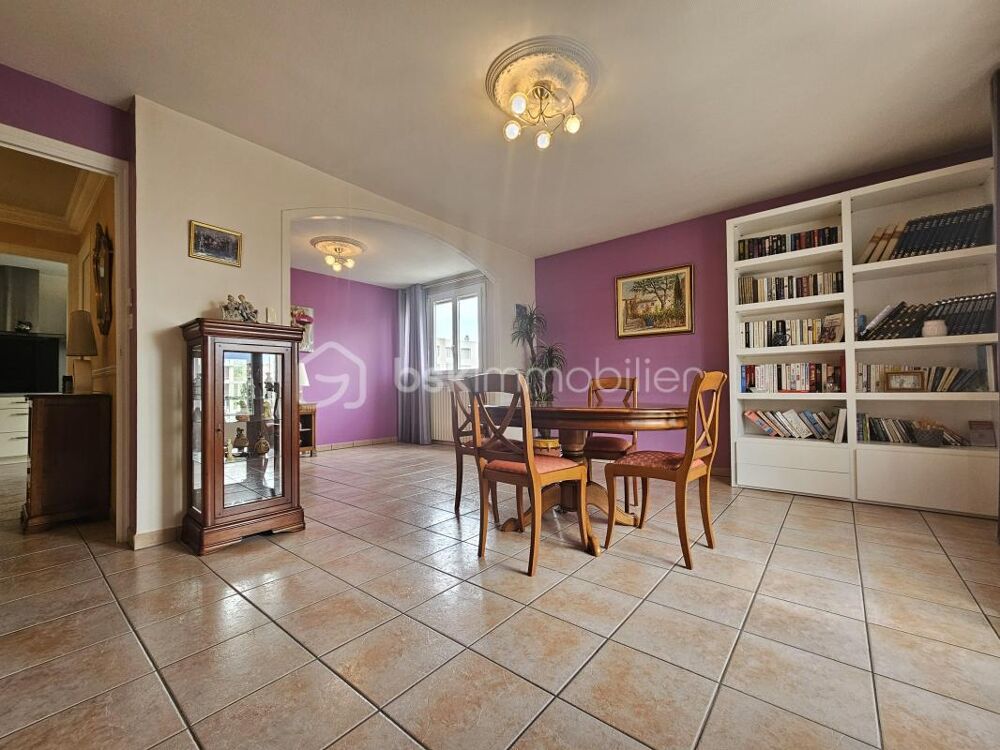APPARTEMENT T3 SECTEUR DES EAUX CLAIRES