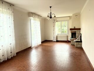  Maison � vendre 9 pi�ces 208 m�