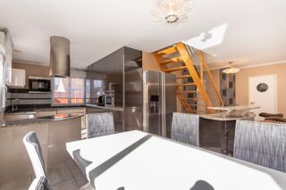  Maison � vendre 6 pi�ces 163 m�