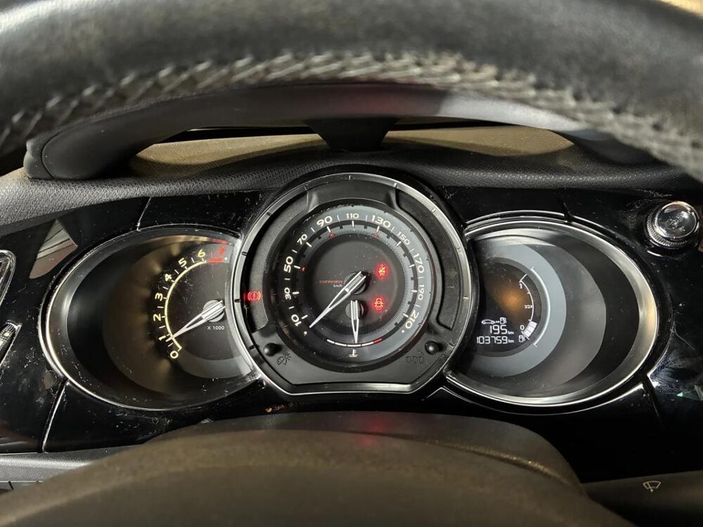 DS3 1.6 VTI SO CHIC 2015 occasion 87280 Limoges