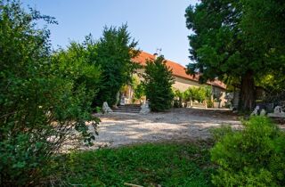  Proprit/chteau  vendre 14 pices 380 m