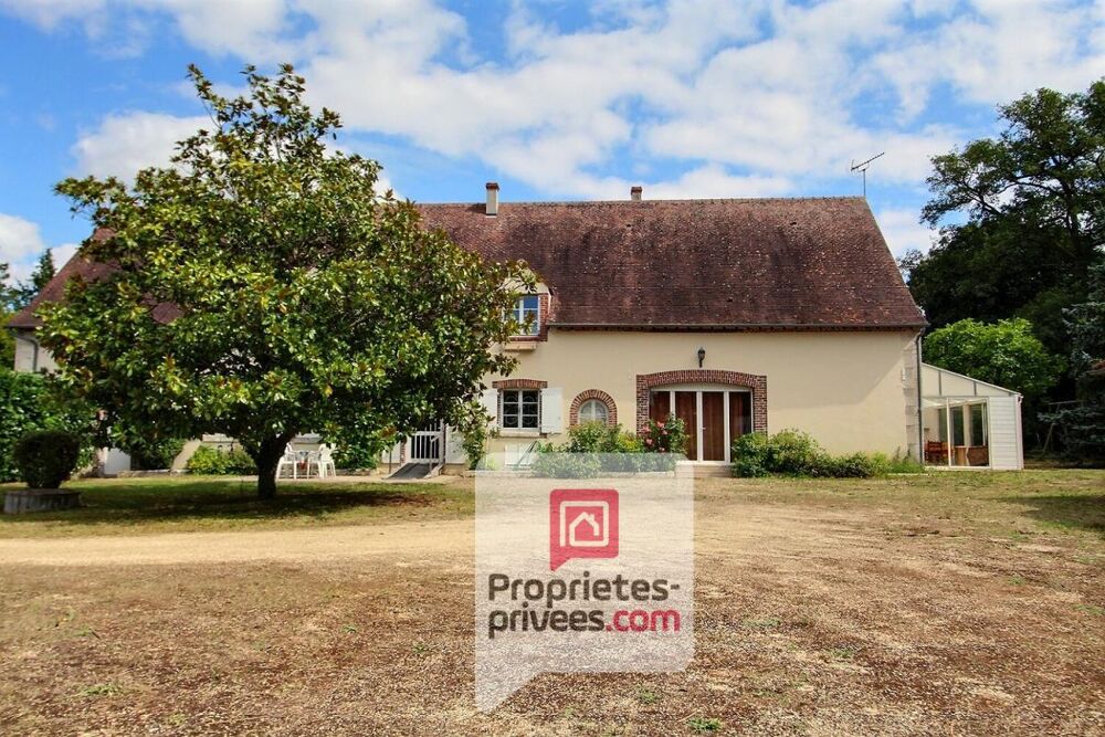 Vente Maison A 1h15 de PARIS - Authentique LONGERE 18ème de 210 m2, DEPENDANCE, PARC ARBORE DE 6483 m2 Montargis