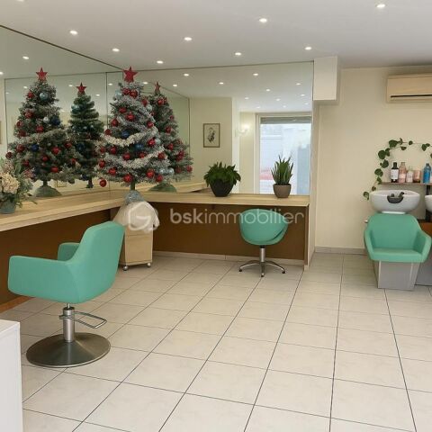 FONDS DE COMMERCE &Agrave; VENDRE � CANNES / PALM BEACH actuellement Salon de coiffure &agrave; vendre � Cannes 81000 06400 Cannes