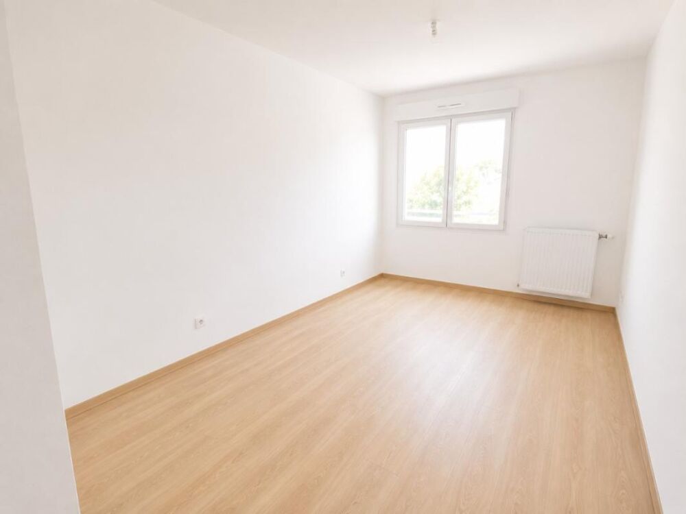 Location Appartement Appartement T2 avec balcon et parking à VILLEURBANNE Villeurbanne