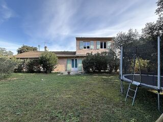  Villa à vendre 8 pièces 170 m²