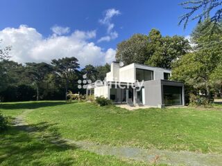  Villa à vendre 8 pièces 233 m²