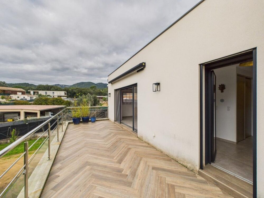 � vendre  Maison Alata (20167)