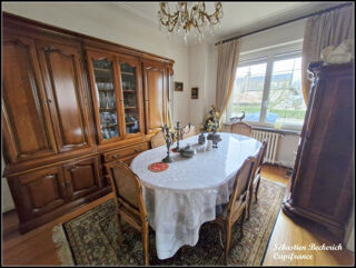  Maison � vendre 15 + pi�ces 337 m�