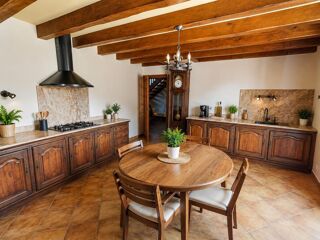  Villa à vendre 9 pièces 295 m²