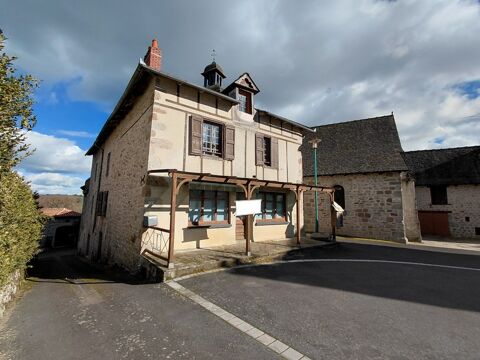   Grande maison r�nov�e avec atelier, terrasse panoramique et verger � 220 m� � Mourjou (Puycapel - cantal) Maison - 8 pi�ce(s) - 220 m�