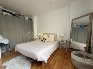  Immeuble � vendre 6 pi�ces 132 m�