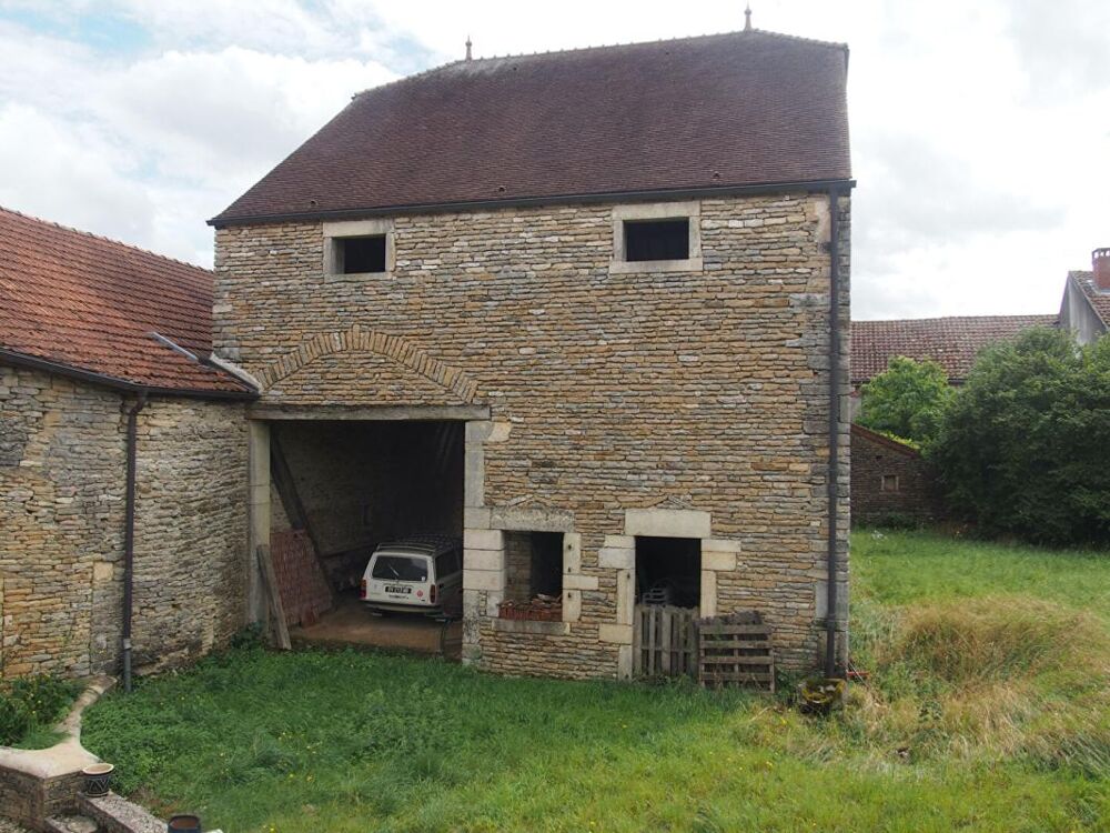 Maison grange Pichanges 7 pièce(s) 220 m2