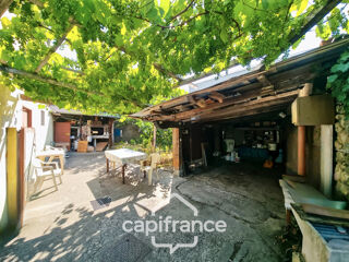  Maison  vendre 10 pices 198 m