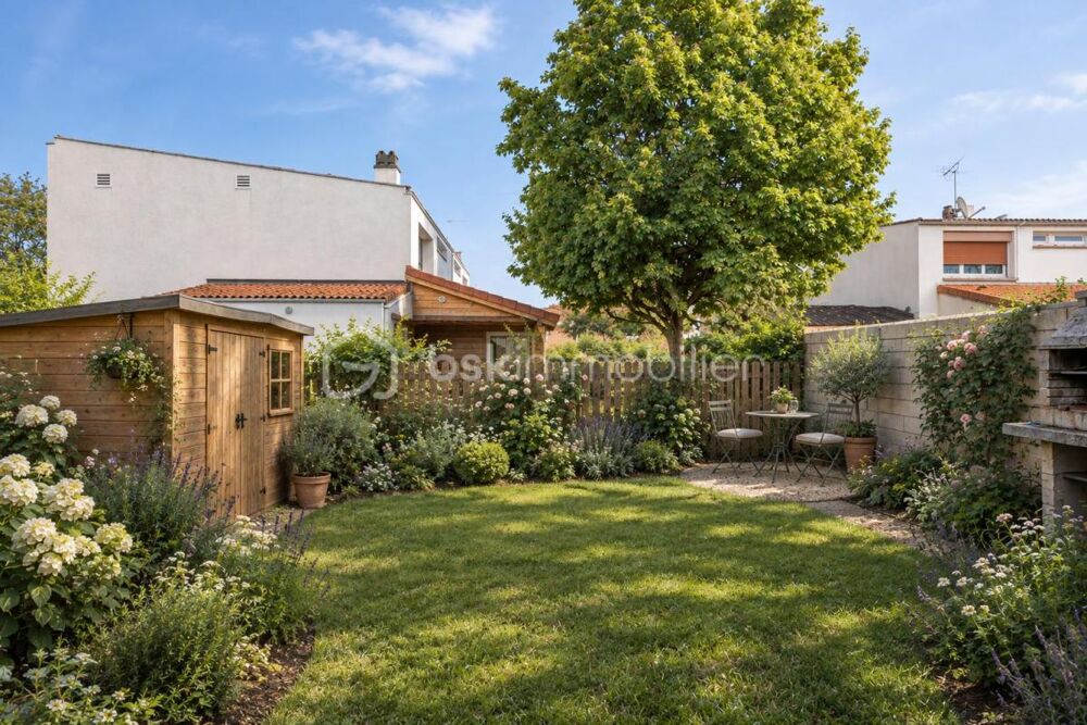 Vente Maison Maison 5 pièces, 4 chambres avec jardin et garage Meyzieu