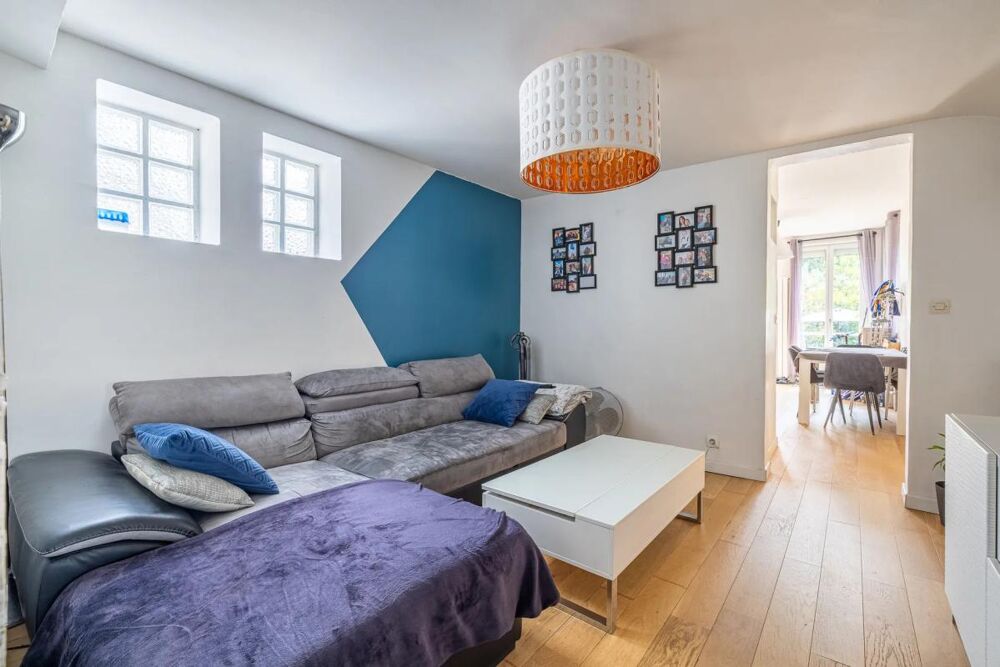 Maison de 13 pièces de 325 m² à Athis-Mons