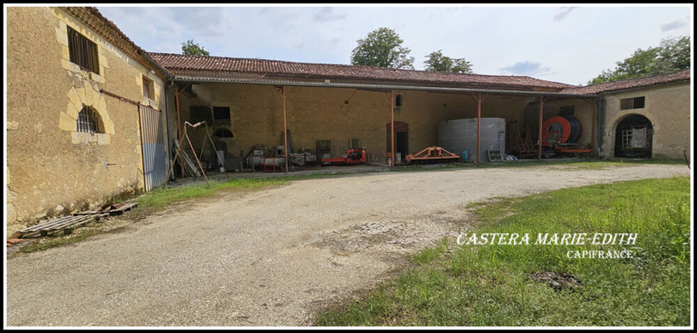 à vendre  Propriété/château Auch (32000)