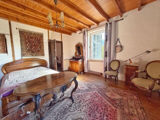  Maison � vendre 8 pi�ces 335 m�