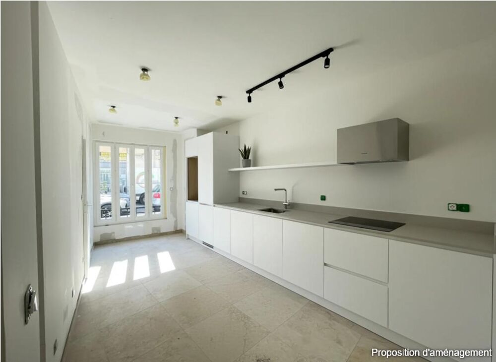 Vente Appartement Maison de ville rénovée avec patio et garage Nimes