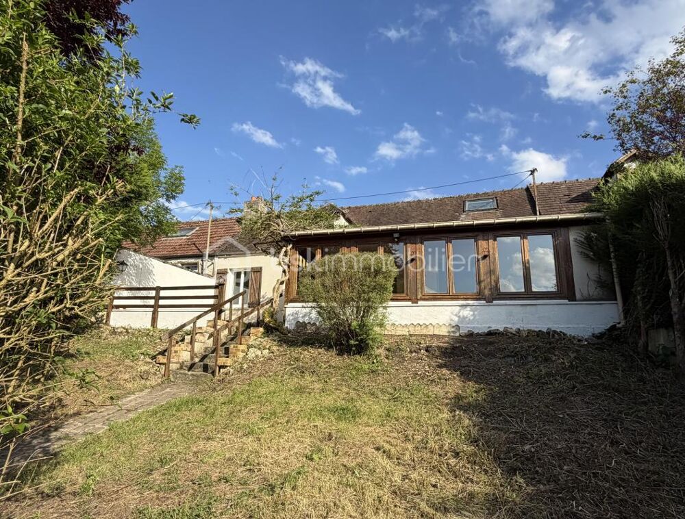 BELLE MAISON BRIARDE ATYPIQUE, 3 chambres, 115m2 à 15mn de COULOMMIERS