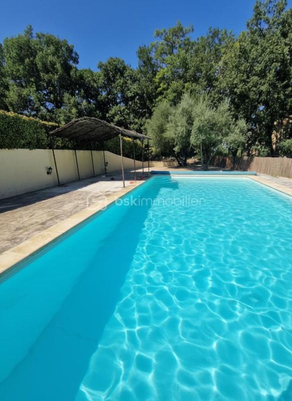 LACOSTE (84) - Maison de plain-pied avec piscine - Vue imprenable sur le Luberon - Idéal famille ou investissement
