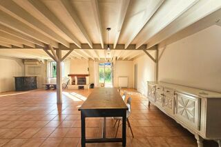  Maison  vendre 5 pices 202 m