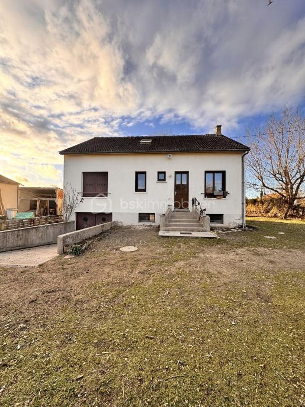 Maison individuelle 6 pièces avec fort potentiel  Terrain 1 000 m²