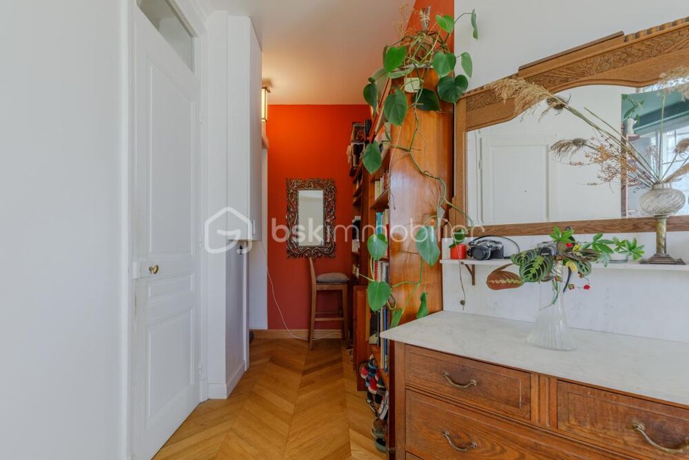 Vente Appartement Charmant T1 bis rénové de 51 m² en étage élevé situé à Lyon 7ème Lyon 7