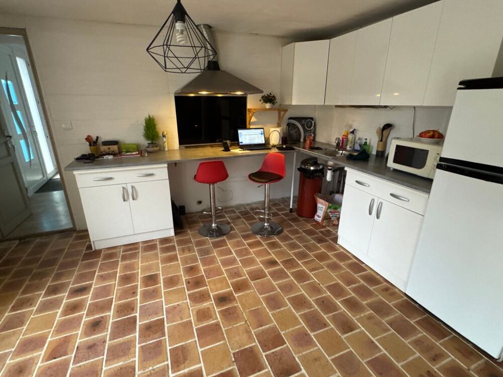 Location Maison Maison de 220m2 à louer sur Châlus Chalus