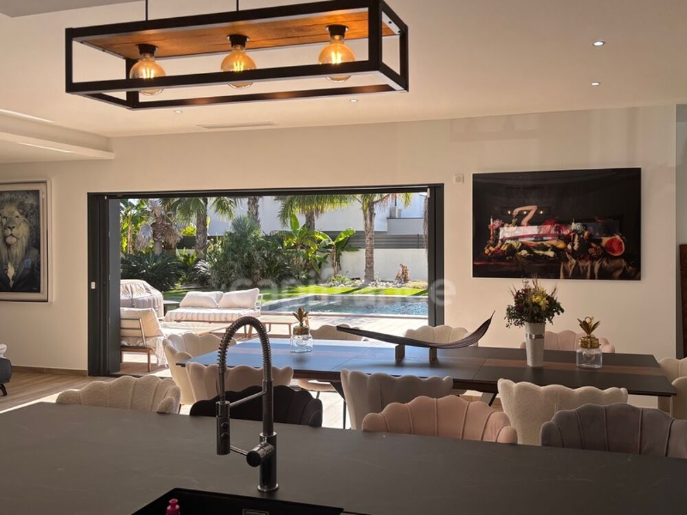 GRAU D'AGDE(34) A VENDRE VILLA CONTEMPORAINE P6, PRESTATIONS HAUT DE GAMME, PROCHE MER, SECTEUR CALME