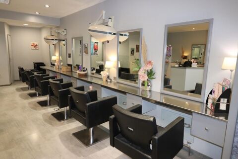   SALON DE COIFFURE A VENDRE A ROCHEFORT (17) 